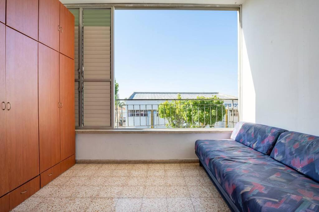 טאוב דירות אירוח, אירוח מכל הלב, דירה גדולה ופרטית, ניתן להגיע בכל שעות היממה! Hospitality From The Heart, A Large And Private Accommodation Apartment, Available 24 Hours! Qiryat Ata Экстерьер фото